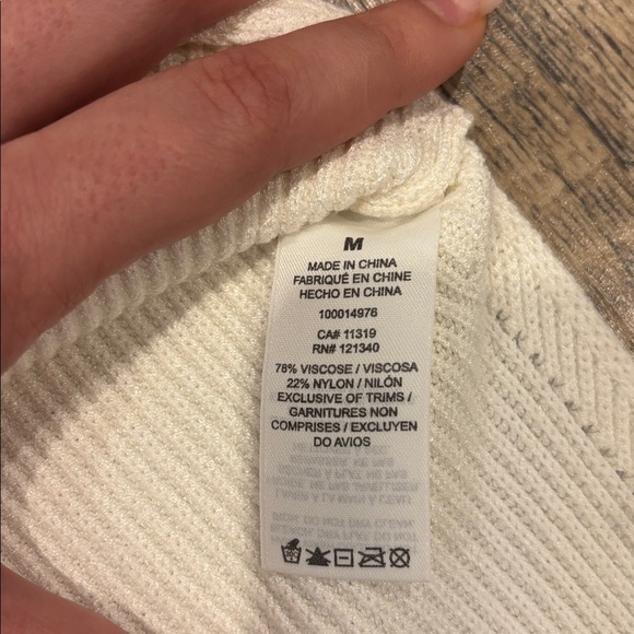 Dynamite Off-White Knit Top - Picture 8 of 9